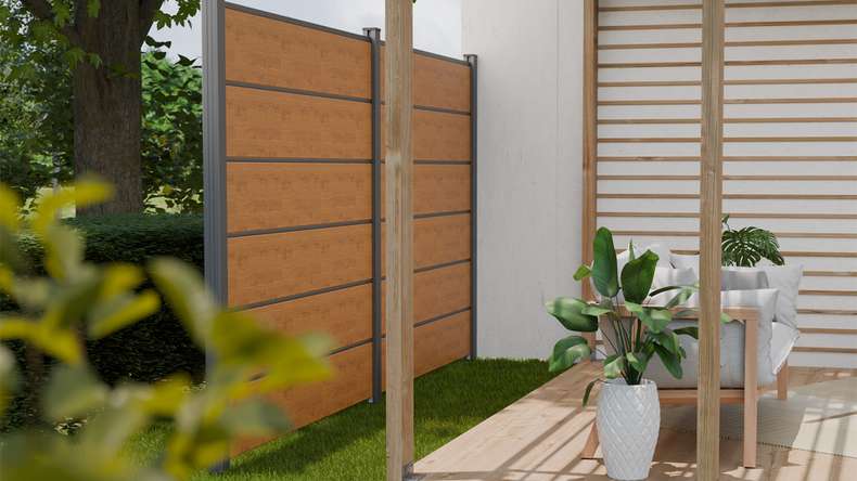 planeo Gardence Simply Premium - PVC plug-in fence natural knotty oak with pilaster strips in anthracite 180 x 180 cm