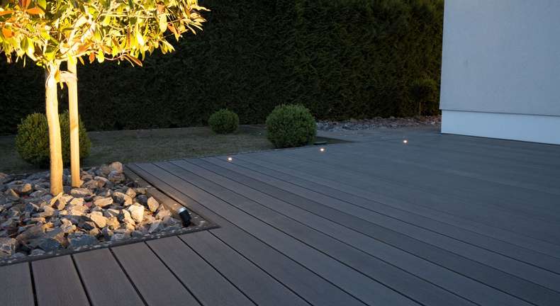 Complete set TitanWood 3m solid plank wood structure light grey 9.2m² incl. aluminium-UK