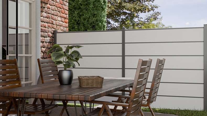 planeo Gardence Simply Premium - PVC plug-in fence white with pilaster strips in anthracite 180 x 180 cm