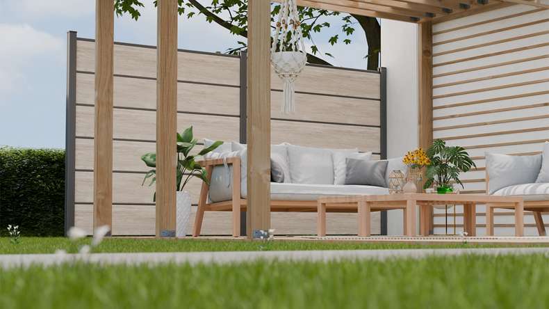 planeo Gardence Simply Premium - PVC plug-in fence Sheffield Oak light with pilaster strips in anthracite 180 x 180 cm