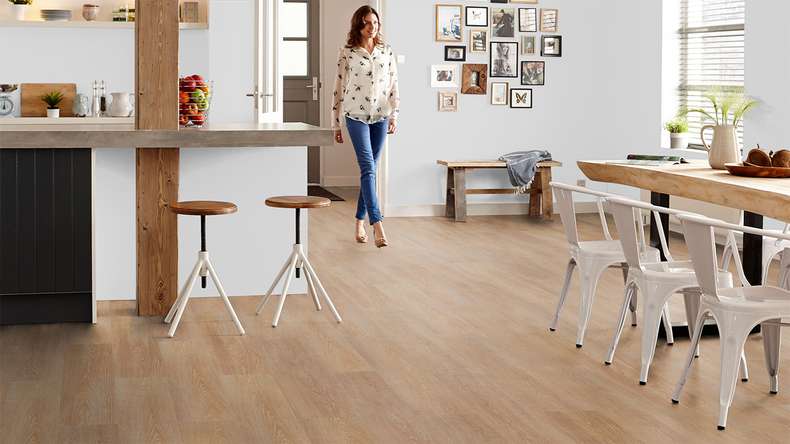 Forbo Allura Wood 40 adhesive vinyl - Pure Oak (60295DR4)