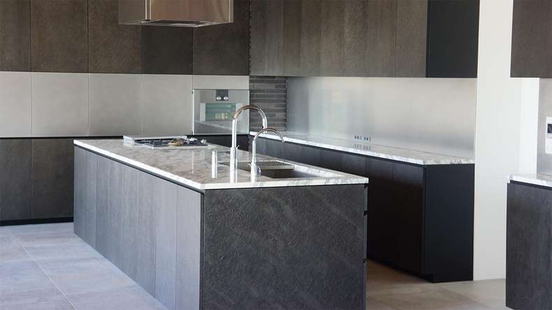 planeo EVOLITH Slate&Stone - Natural stone wall cladding Stellar Void 1220 x 610 mm