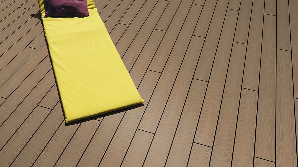 planeo Authentic Wood – Solid BPC decking board – Nature White, textured