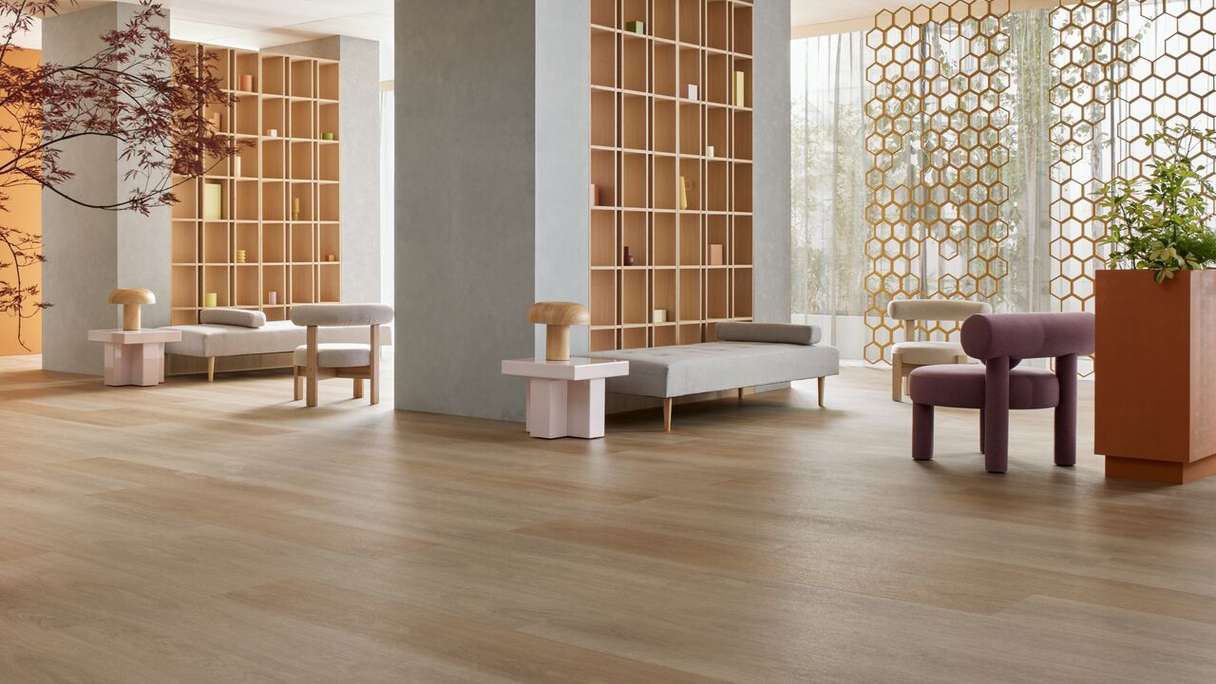 Forbo Allura Wood 70 adhesive vinyl - Light Giant Oak (60288DR7)