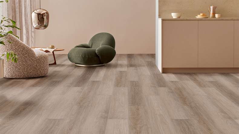 Forbo Enduro adhesive vinyl - Natural Nutwood (69206DR3)
