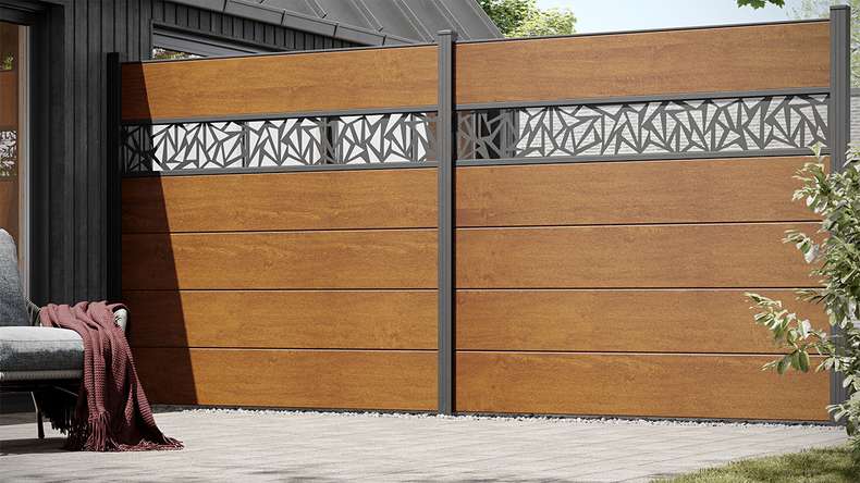 planeo Basic - PVC Plug-in Fence Square Golden Oak