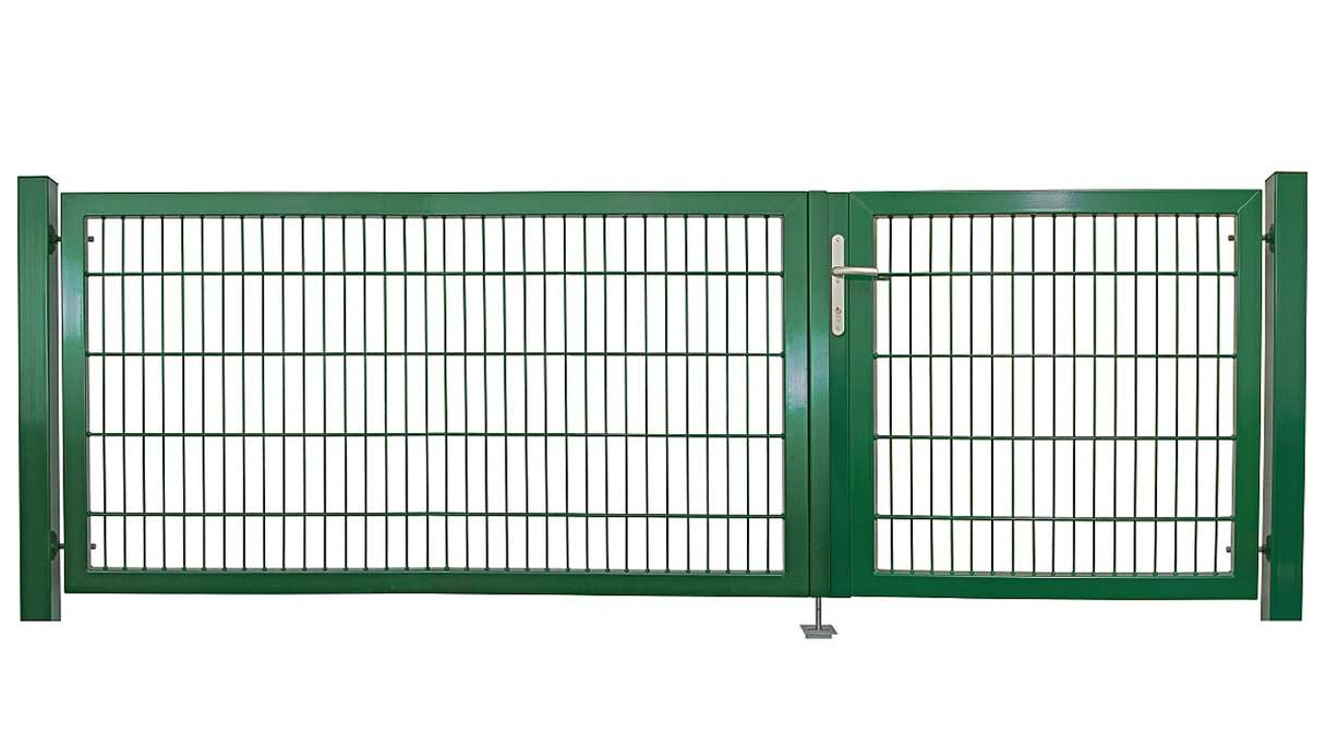 planeo universal door heavy 2-leaf asymmetric moss green H 800 x W 2650 incl. gateposts