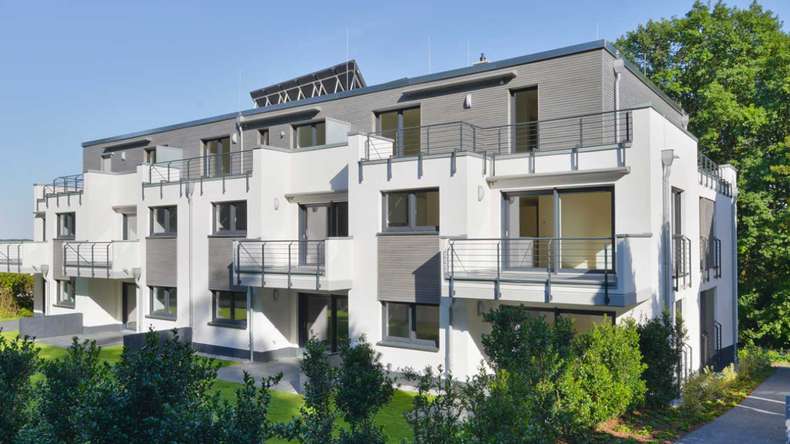 planeo Fassado - WPC rhombus strip facade cladding graphite grey