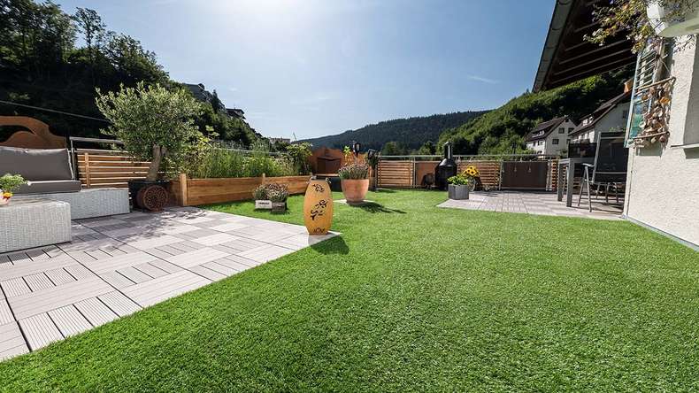 planeo click tile - lawn look