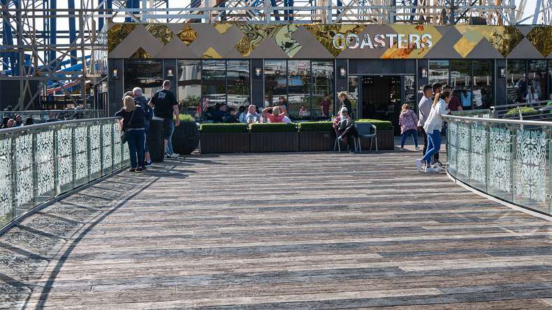 planeo Antica PureBoard solid decking - Nature Oak 3.6m textured