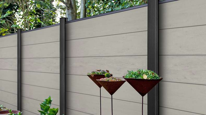 planeo Solid Grande - plug-in fence Standard BiColor White