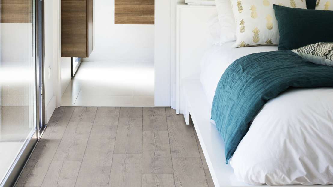 Gerflor PVC Floor - BOOSTER FARM PECAN 4m x 30m - 1393