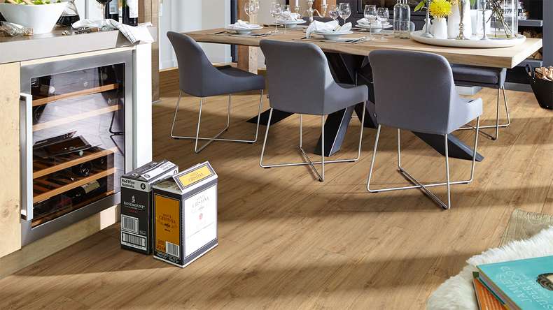 MEISTER Laminate - MeisterDesign LL 150 Oak Nova 06413 | Synchronised embossing (600007-2052220-06413)