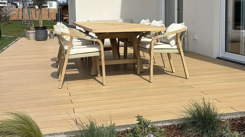 planeo CoEXWood WPC solid coated decking board - Sand/Caramel 3m structured