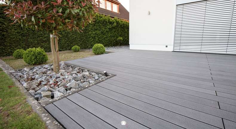 Complete set TitanWood 3m solid plank wood structure light grey 9.2m² incl. aluminium-UK