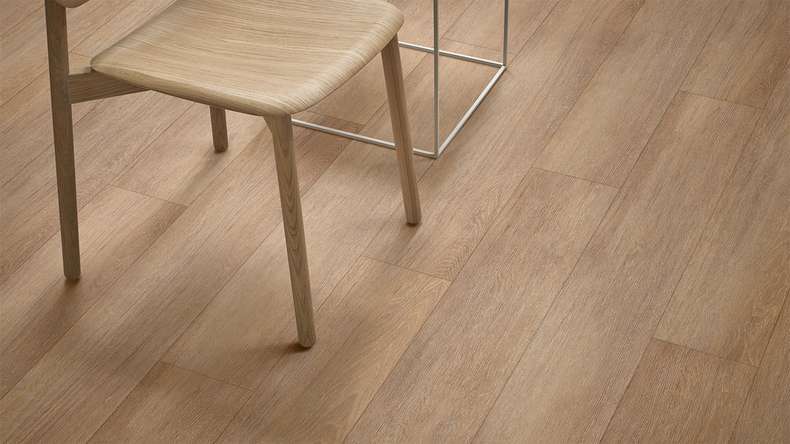 Forbo Enduro adhesive vinyl - Golden Oak (69120DR3)