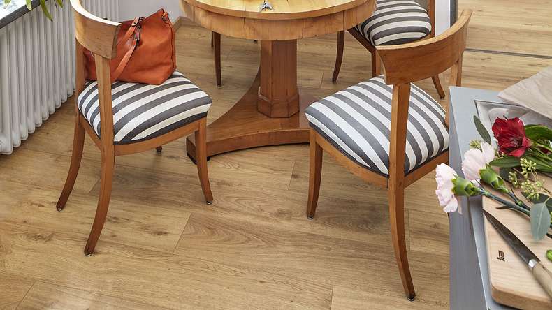 MEISTER Laminate flooring - MeisterDesign LD 150 Oak Chiemsee light 6376 (600017-1288198-06376)