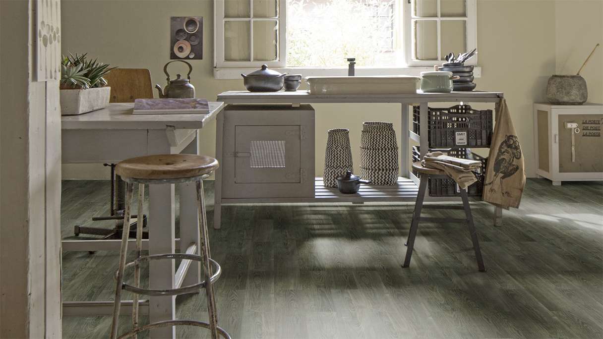 Forbo Allura Wood 55 adhesive vinyl - Sage Ash 750 x 150 mm (63664DR5)