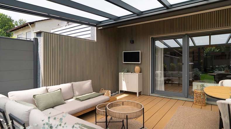 planeo LINEA Wide – WPC CoEx cladding, light grey, 2900 x 181 mm