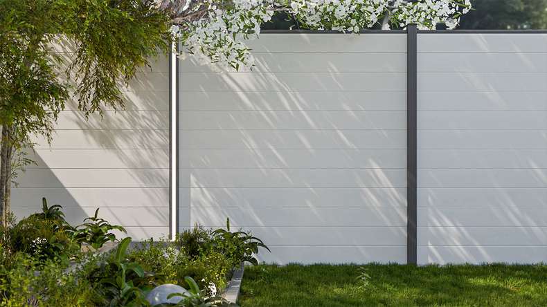 planeo Gardence Simply Small - PVC plug-in fence white 180 x 180 cm