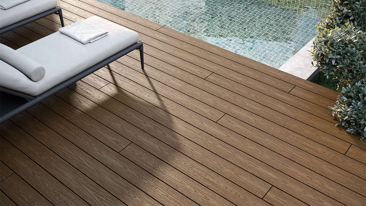 planeo CoEXWood WPC decking complete set solid plank - sand/caramel textured