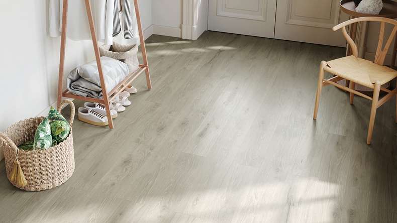 planeo adhesive vinyl - Object Woodline Oak Light Grey | Synchronous embossing (PLDD2570-EHE)
