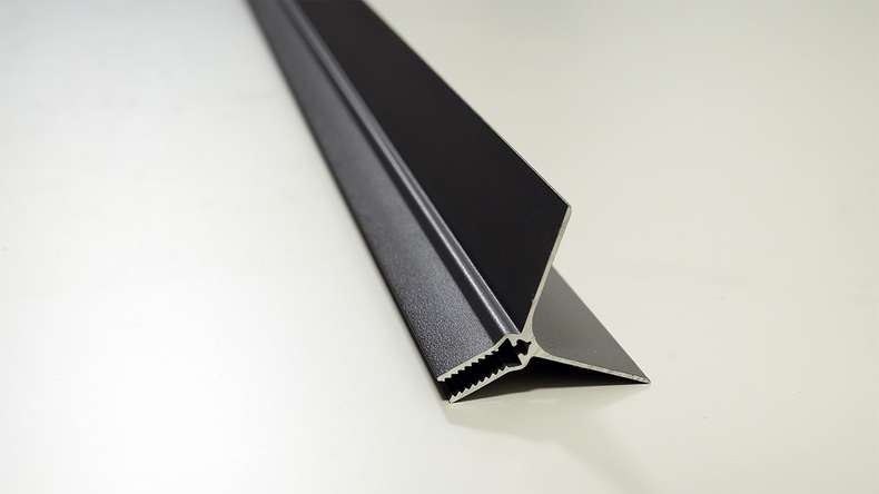 planeo Fassado - Aluminium inside corner end profile black 2.90m