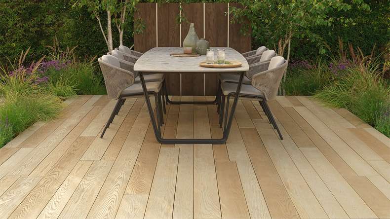 planeo Authoria PureBoard solid decking - Ashwood 3.6m textured