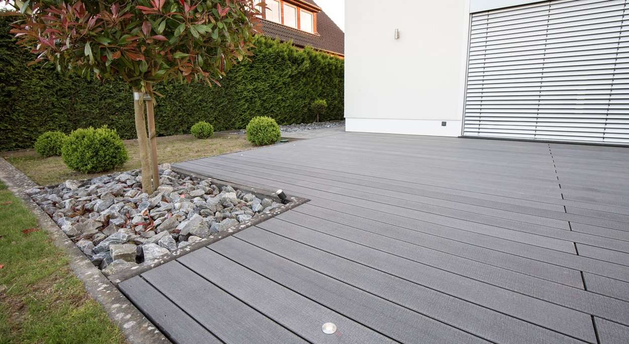 Complete set TitanWood 3m solid plank wood structure light grey 42.3m² incl. aluminium-UK