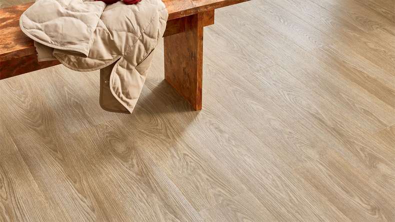 Forbo Allura Wood 40 adhesive vinyl - Natural Timber (63535DR4)