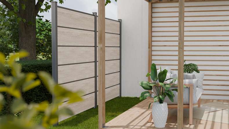 planeo Gardence Simply Premium - PVC plug-in fence Sheffield Oak light with pilaster strips in anthracite 180 x 180 cm