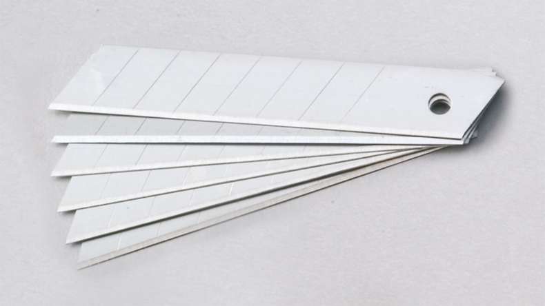 planeo snap-off blades for professional cutter knives 10 pcs.