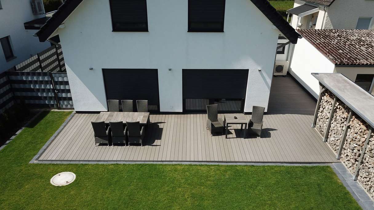 Complete set TitanWood 3m solid plank wood structure light grey 42.3m² incl. aluminium-UK