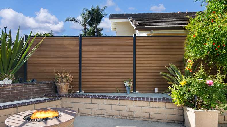 planeo LINEA - WPC CoEx Rhombus plug-in fence Burma Teak 176 x 183 cm