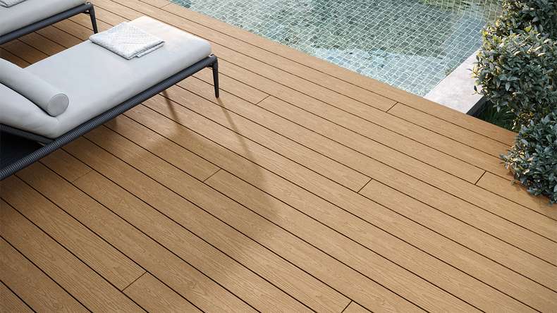 planeo CoEXWood WPC solid coated decking board - Sand/Caramel 4.8m structured