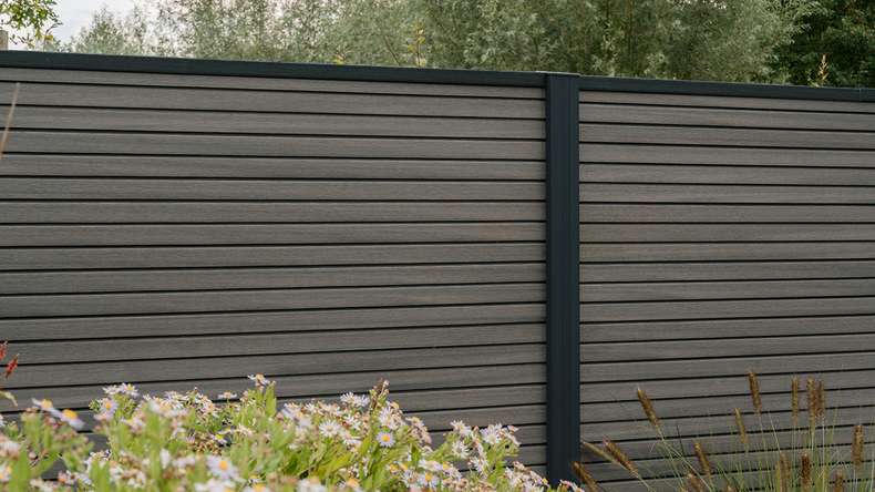 planeo LINEA - WPC CoEx Rhombus plug-in fence dark grey 176 x 183