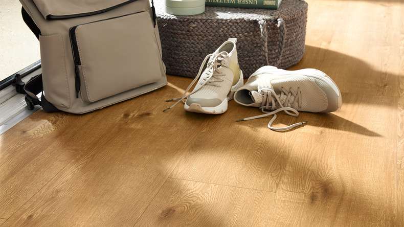 MEISTER design floor MeisterDesign. next DD 500 S - 07118 Hill Oak | Impact sound insulation integrated (400054-1287220-07118)
