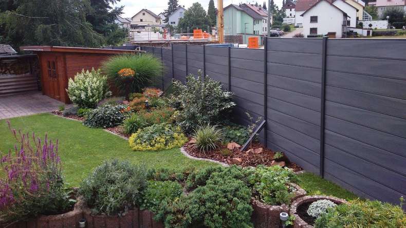 planeo Solid Grande - garden fence premium stone grey co-ex