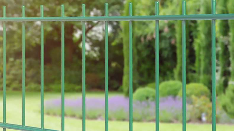 Double-rod fence light 6/5/6 - width 2510 mm RAL 6005 Moss green