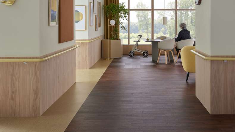 planeo self-adhesive vinyl – SilentIQ Wood 2-in-1 Torvelli | Integrated impact sound insulation (F-DW-SIQ-13035)
