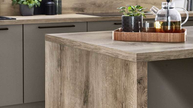 MEISTER Laminate flooring - MeisterDesign LC 55 Cracked Oak Terra 6439 (600012-1288198-06439)