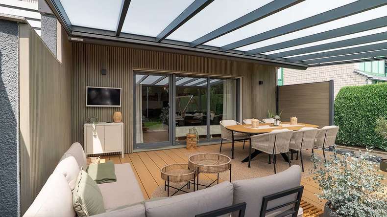 planeo LINEA Wide – WPC CoEx cladding, light grey, 2900 x 181 mm