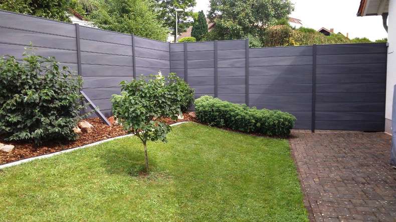 planeo Solid Grande - garden fence premium stone grey co-ex