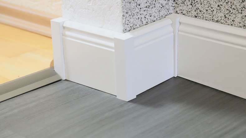 planeo square wooden corners 22mm 4pcs.