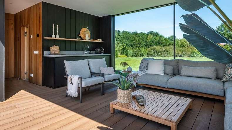 planeo Authoria PureBoard solid decking - Copper Nature Oak 3.6m textured