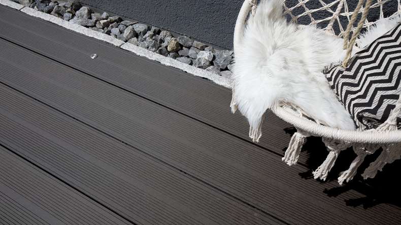 planeo TitanWood - XL hollow core plank 4m dark grey