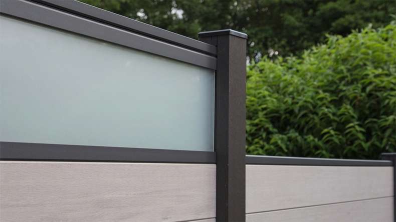 planeo Solid - design insert glass profile