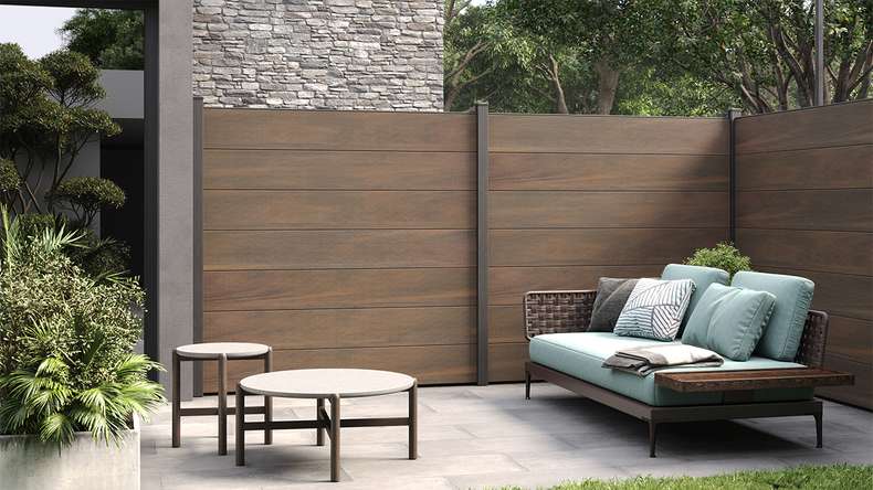 planeo Solid Grande - plug-in fence standard walnut co-ex