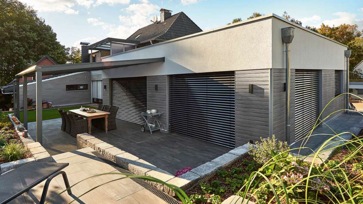 planeo Fassado - WPC rhombus strip facade cladding graphite grey