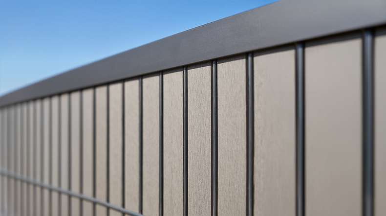 planeo WPC strip set - anthracite L 250 x H 123 cm